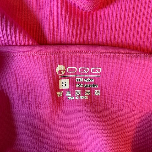 QQQ athletic bodysuit - Picture 3 of 3